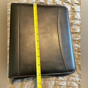 At-A-Glance Zippered Binder Portfolio Black Planner Organizer 3 Ring Padfolio